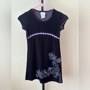 Expressions 7/8 vintage velour dress